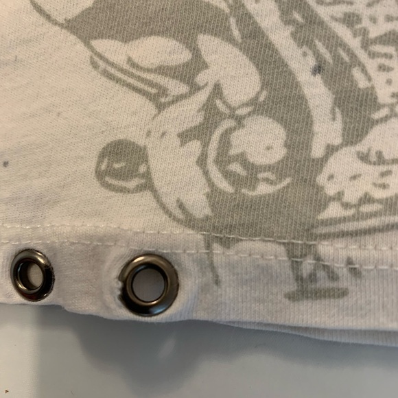 Rebel Spirit White and Red Short Sleeve Women's Top Size Med - Picture 7 of 7